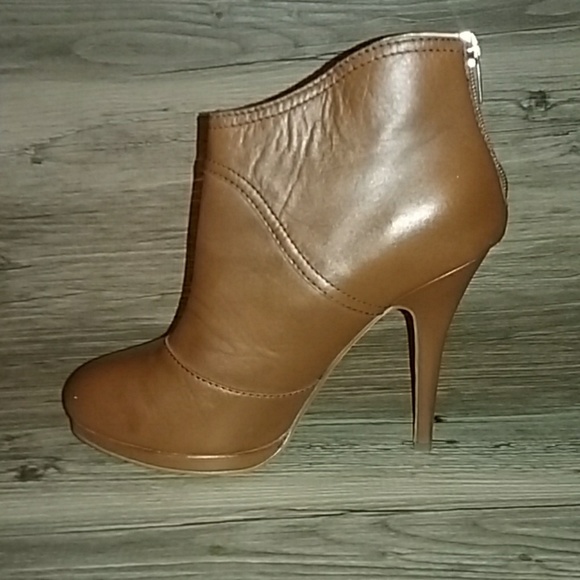 Colin Stuart ankle booties - Picture 2 of 8